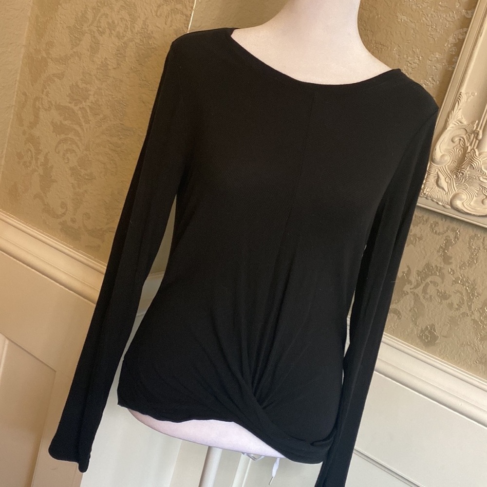 Gap Fit Long Sleeve Black Comfy Twist Front Top Size S